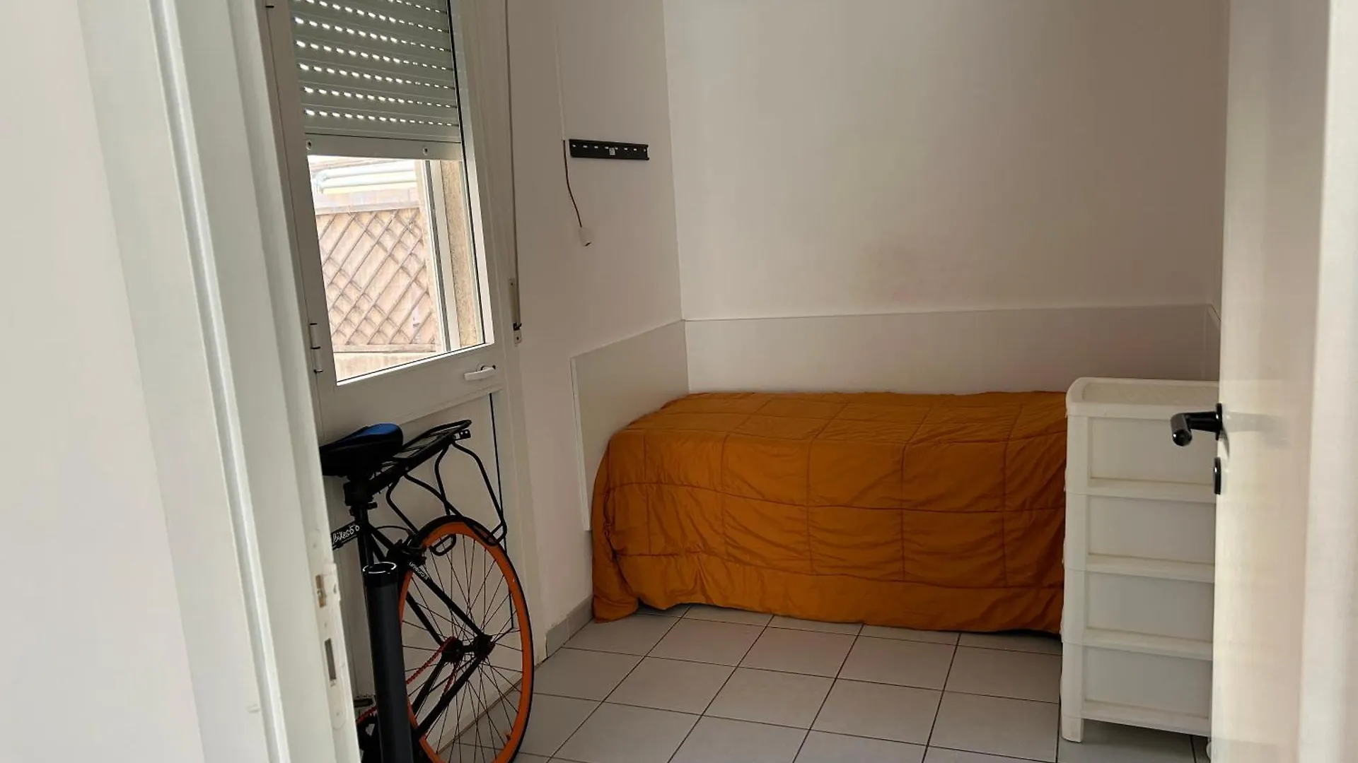 Sea'S Scent Apartment Villaggio Azzurro 0*,